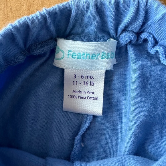 NWOT Feather Baby Top and Shorts - Picture 6 of 7
